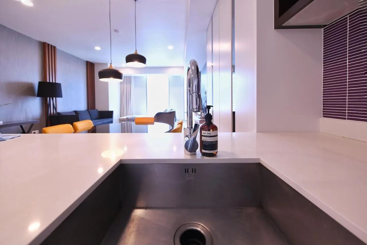 Tropicana The Residences - Klcc View Luxury Apartment Collections Kuala Lumpur