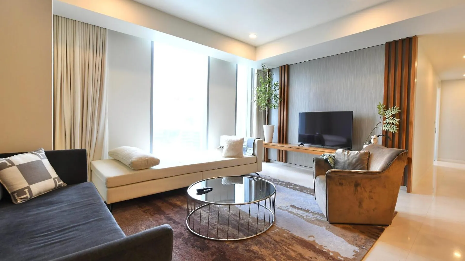 Tropicana The Residences - Klcc View Luxury Apartment Collections Kuala Lumpur